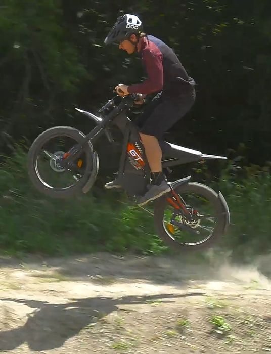 Електровелосипед 2000 w,3000 w, 30ah,Sur-Ron, електромотоцикл