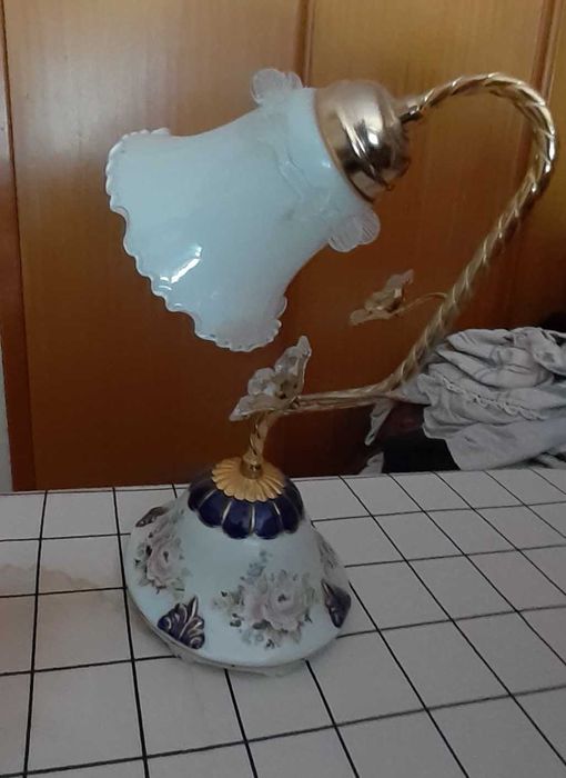 candeeiros de quarto de solteiro