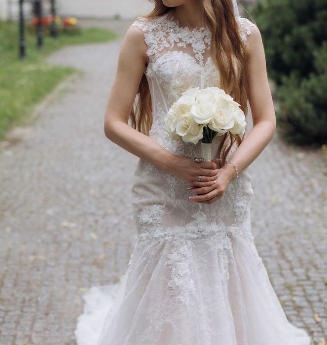 Suknia ślubna syrenka marki Annais Bridal