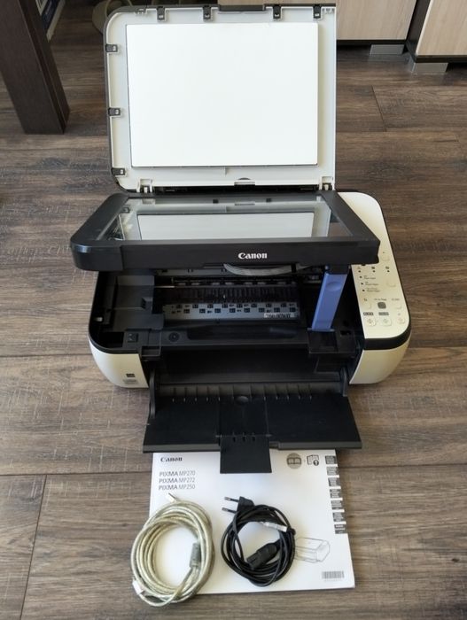 Принтер сканер копіювальний апарат Canon Pixma MP270