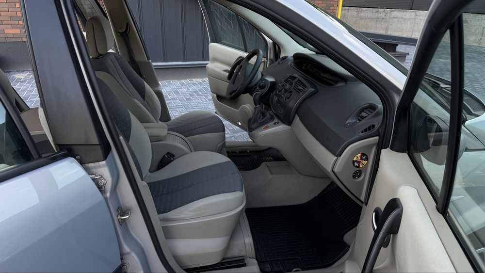 Продам Renault scenik