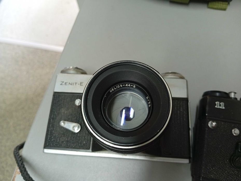 Aparaty fotograficzne lustrzanki Yashica, Zenit E, Zenit 11, Practica i inne