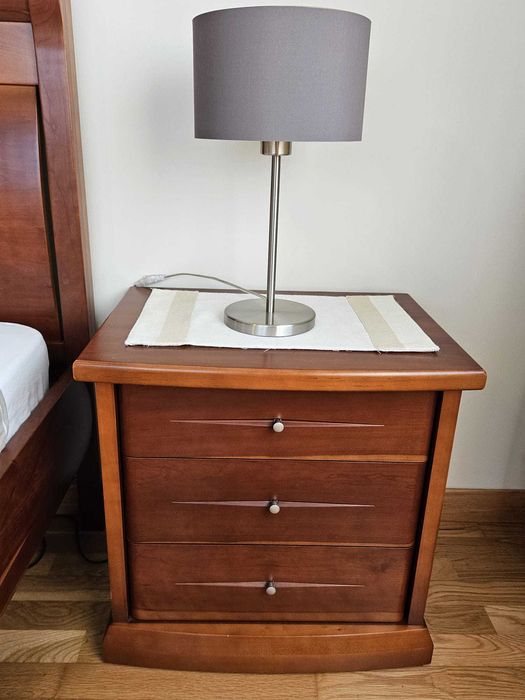 Quarto de casal completo em cerejeira - Excelente estado