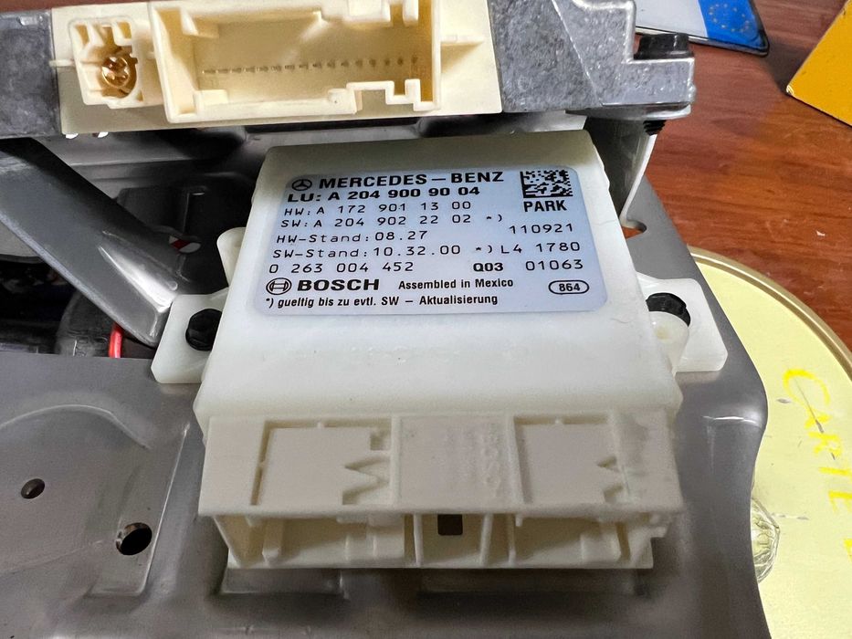 Caixa Peças Mercedes w204 w212 w207