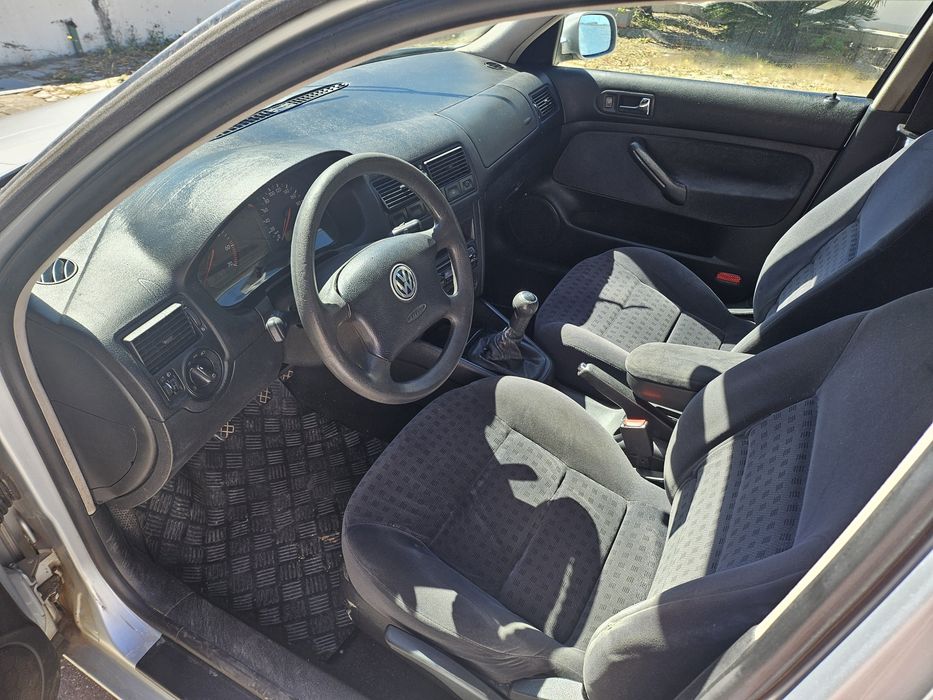 Vendo Wolkswagen Golf