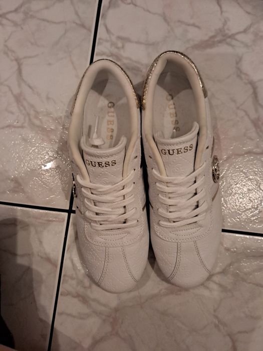 Buty Damskie Guess  kolor biały rozm 41