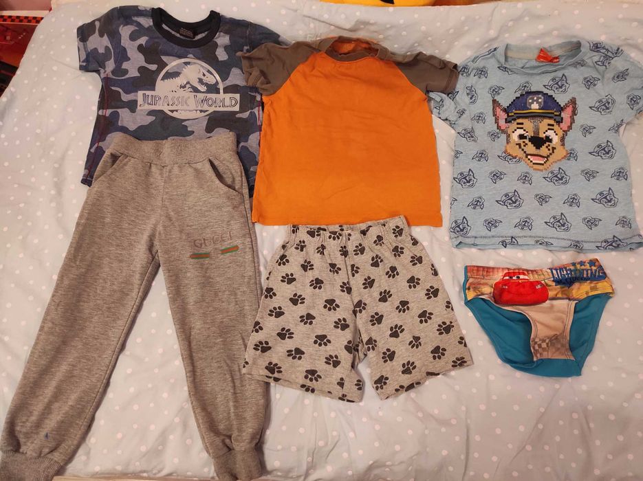 Zestaw odziezy 104 +GRATISY dla chlopca uzywanej
