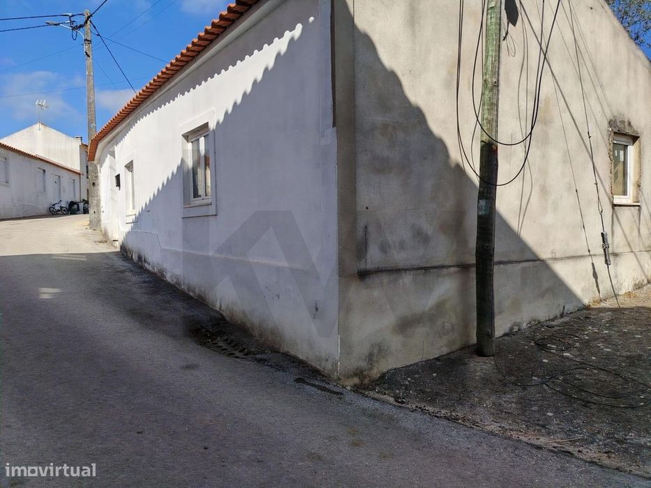 Moradia Térrea T3 em Monte Redondo – Personalize a Casa dos Seus Sonho