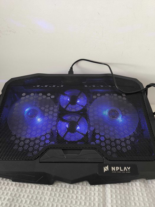 Nplay Laptop Cooling Stand with Fans - Like New447167859660564482