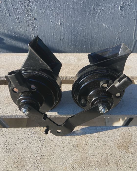 Сигнал ( клаксон ) Tesla Model 3/Y