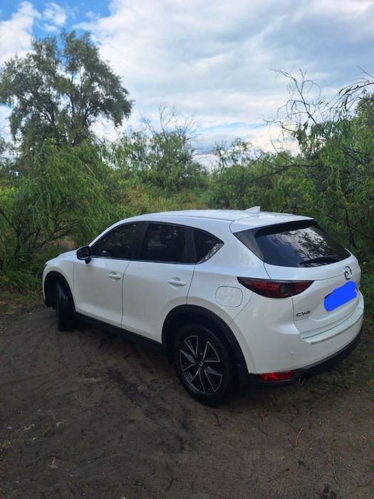 Автомобиль Mazda cx-5