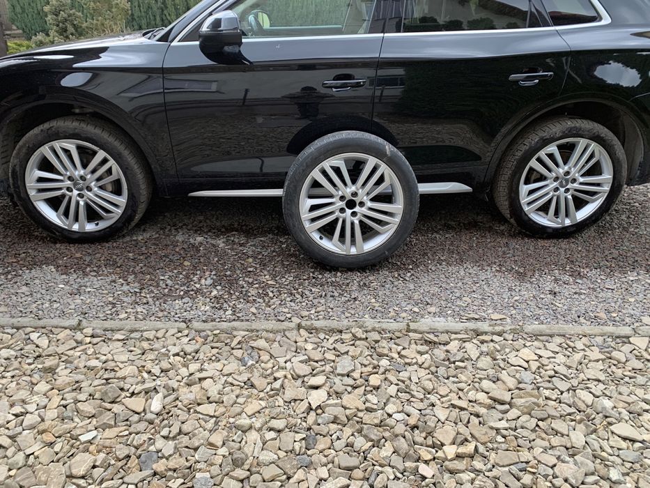 Решетка бампера Audi Q5