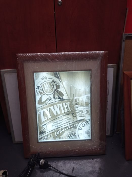 browar żywiec reklama podświetlana  neon plafon logo  żywiec 230 V