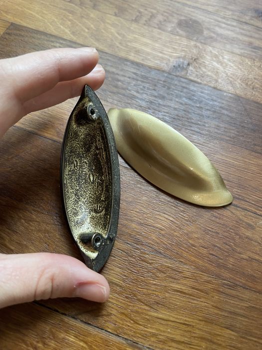 17 Puxadores concha dourados 64mm Fabricados em Portugal