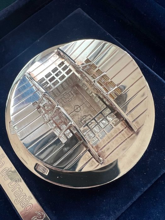 Fantástico Estádio do Dragão em PRATA Maciça marca Águia 925 - Edição Limitada