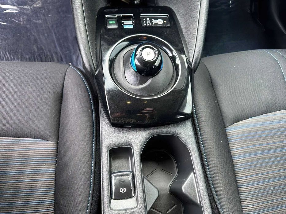 Nissan LEAF SV Plus      2023