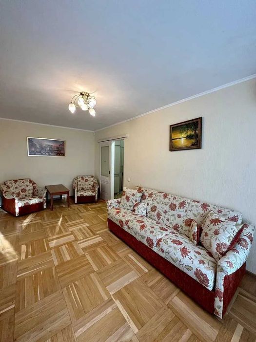 Здам 2к квартиру на пр. О. Поля 131 (Верх, р-н Славутича)