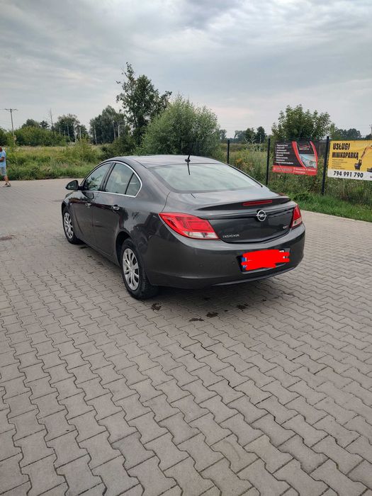Opel Insignia z kamerą cofania