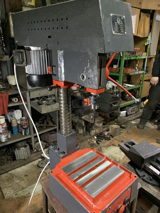 Сверлильний станок 2м112