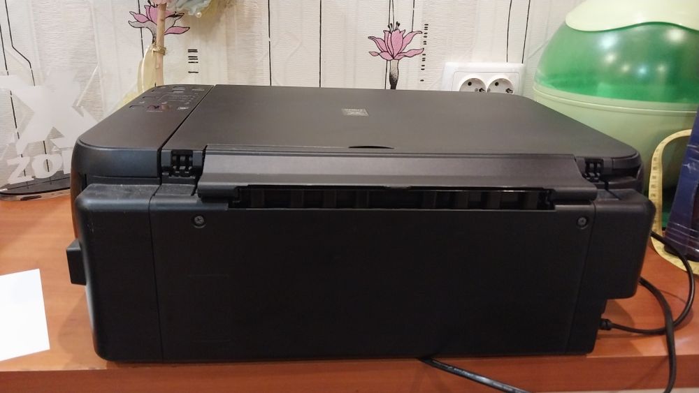 Продам  Принтер-сканер-ксерокс Canon Pixma MP 280. В отличном рабочем состоянии