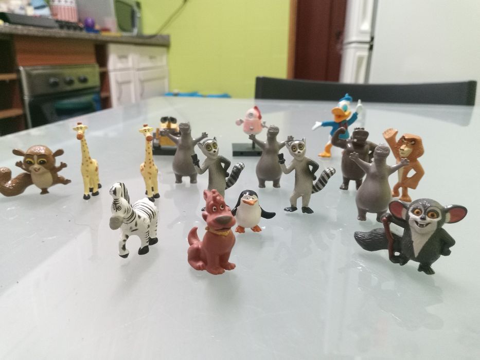 Bonecos colecionáveis