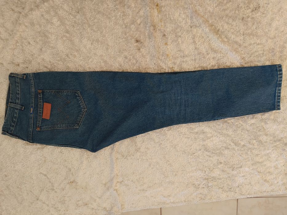 Nowe spodnie Wrangler  bez metek