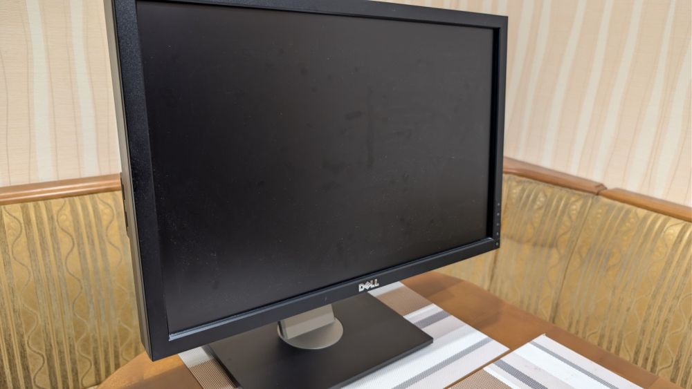 Монітр DELL 22 ips