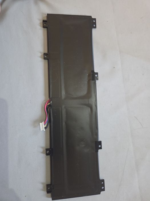 Sprzedam orginalną baterię do Laptopa LENOVO IDEAPAD 100s 14IBR