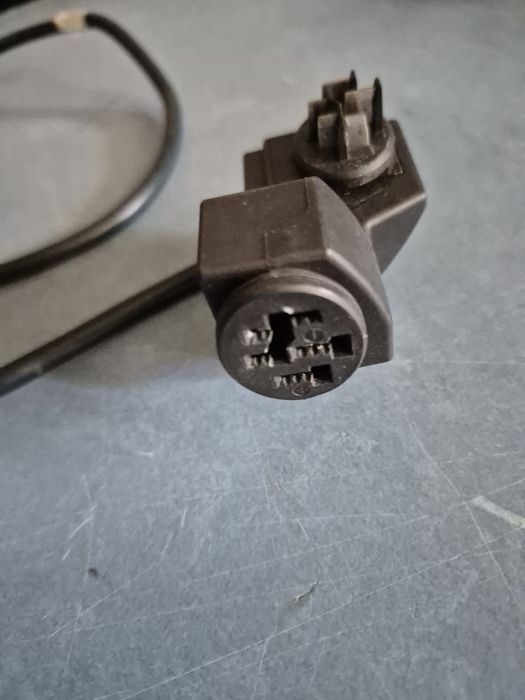 Kabel silnik -  bateria bosch  rower elektryczny