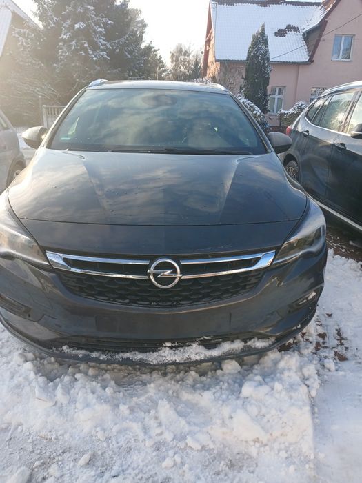 Sprzedam Opel Astra K