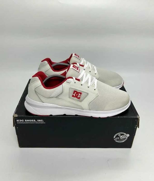 DC Shoes rozmiar 42 białe czerwone sneakersy sportowe casual