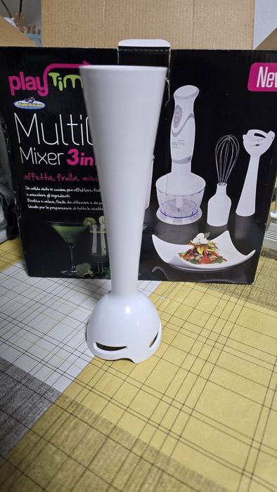 Блендер 3 в 1  повністю справний