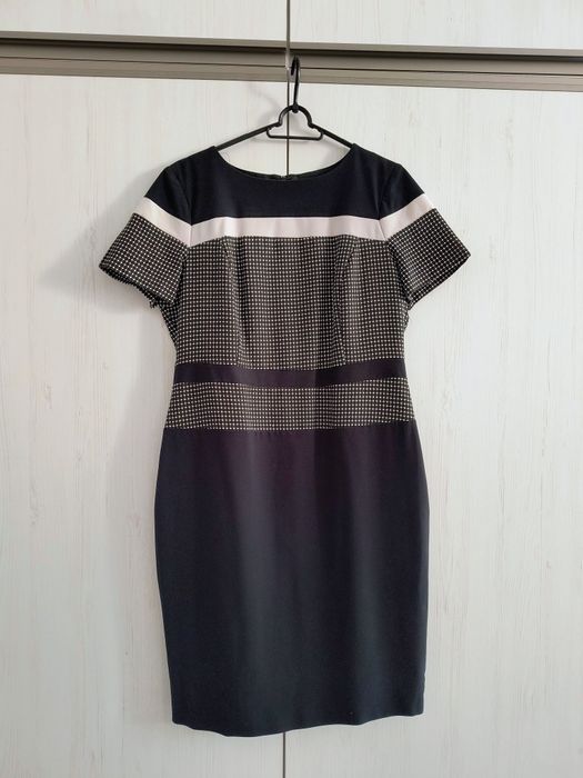 Sukienka w rozmiarze 40/42