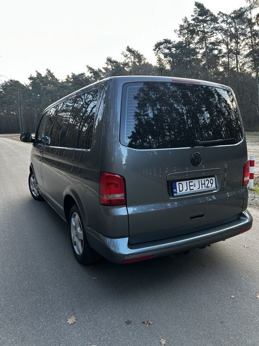 VW T5 Caravelle lift 8os.