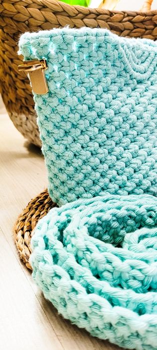 Mala tiracolo em Macramé