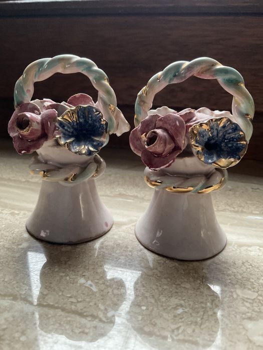Koszyczki z kwiatami pokryte porcelaną/nowe
