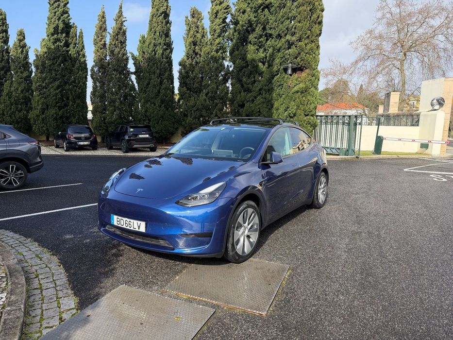 Tesla Model Y Tração Traseira