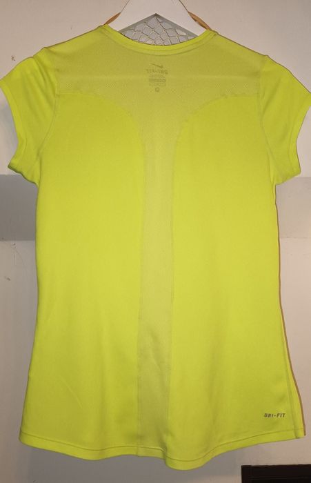 Bluzka sportowa treningowa nowa Nike M 38