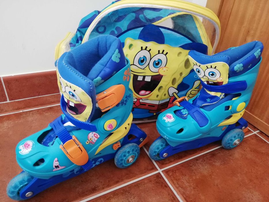 Patins três rodas, com proteção de joelhos e cotovelos