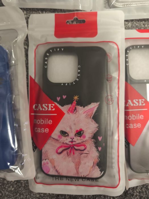 Etui/case iphone 12 pro/13 pro/13/14