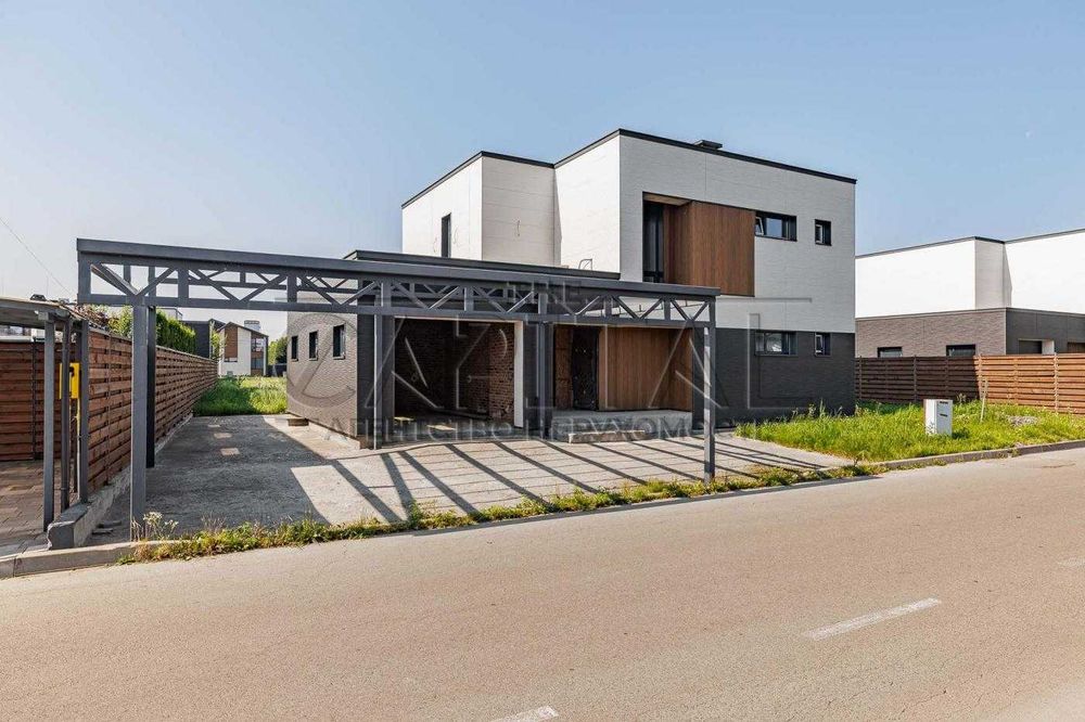 Продаж сучасного будинку в КМ Балатон, Нові Петрівці