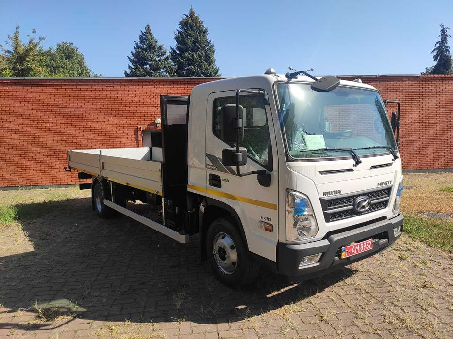 Автомобіль вантажнийHYUNDAI  EX-10  бортова платформа продаж