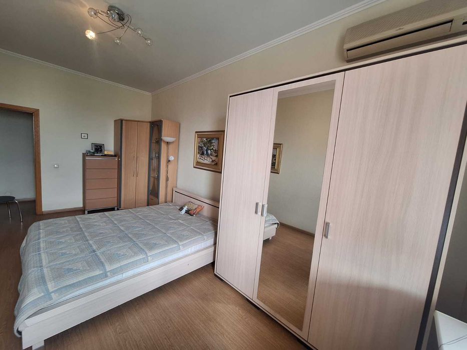 Продам 3-кімнатну квартиру по вул. Срібнокільскій 14-А, Позняки.