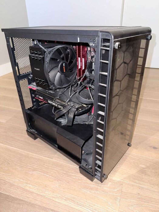 komputer stacjonarny PC