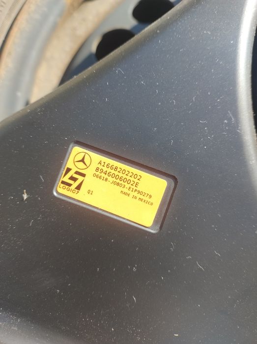 Subwoofer tuba głośnik Mercedes GLE W166