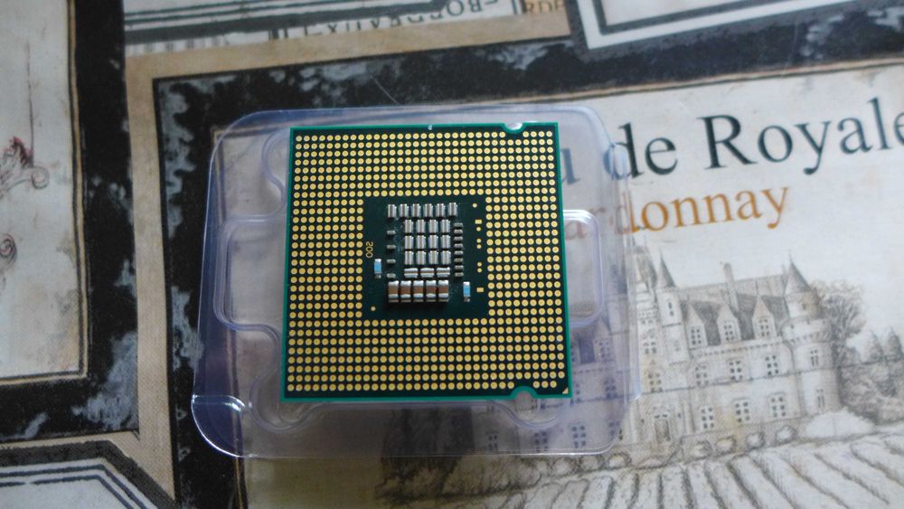 Процессор DualCore Intel Core 2 Duo E8400, 3000 MHz 775 сокет