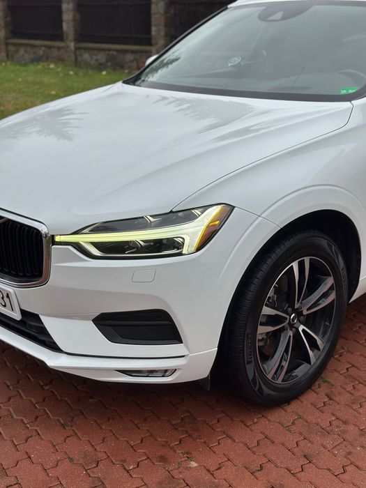 Volvo  XC60 ADW6 Momentum /Harman Kardon/ Head-Up