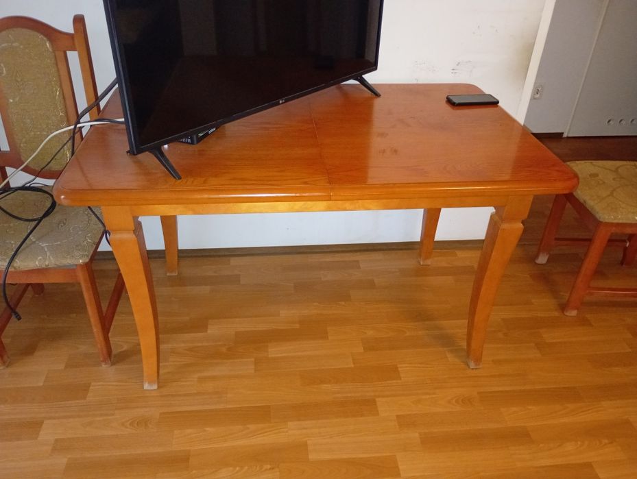 Stół 125X80+ 4 krzesła