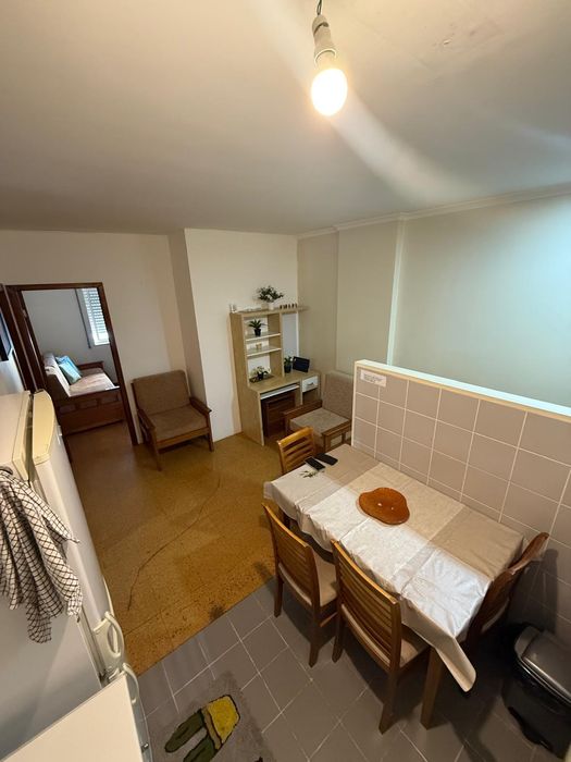 Quarto casal para arrendar em Penha de França