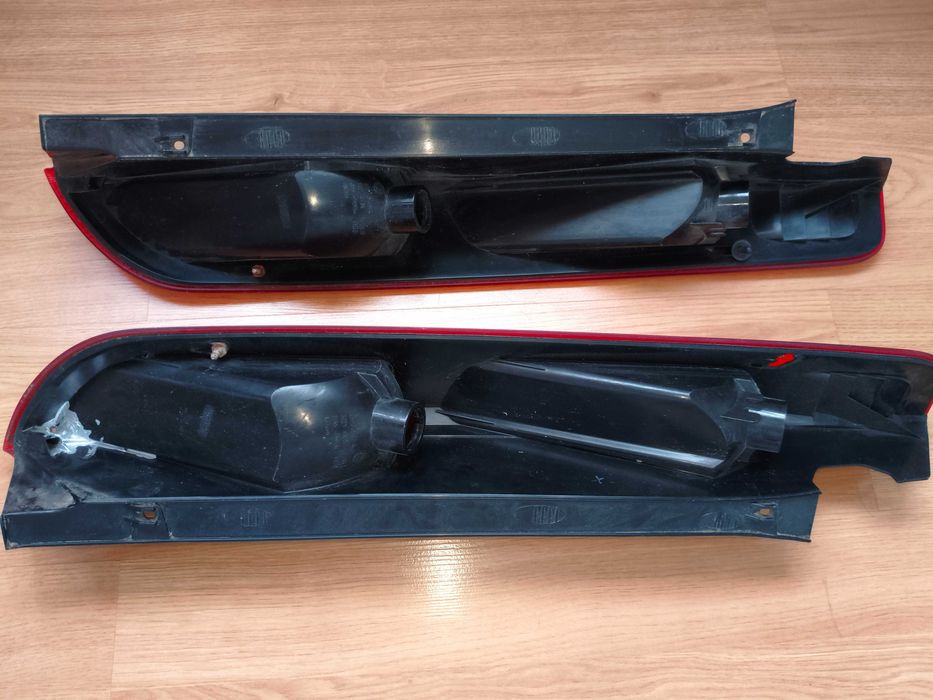 Conjunto Faróis / Ópticas Ford Focus Mk2 (Frente e Trás)